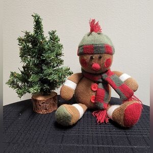 Gingerbread Man Plush Toy/Holiday Decor With Hat & Scarf Target 2011 Knit Toy